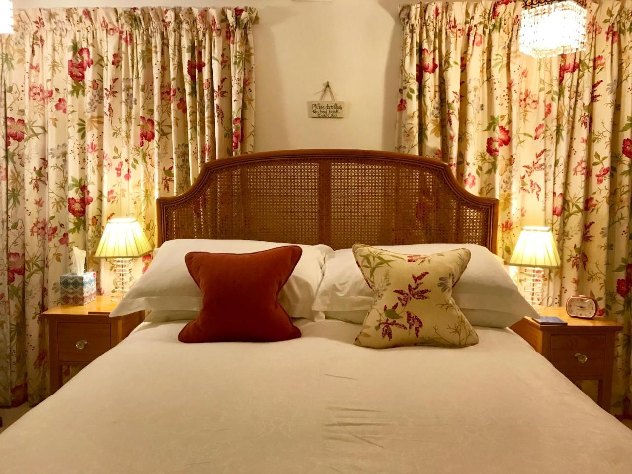 פדסטואו Cyntwell Guest Accommodation מראה חיצוני תמונה