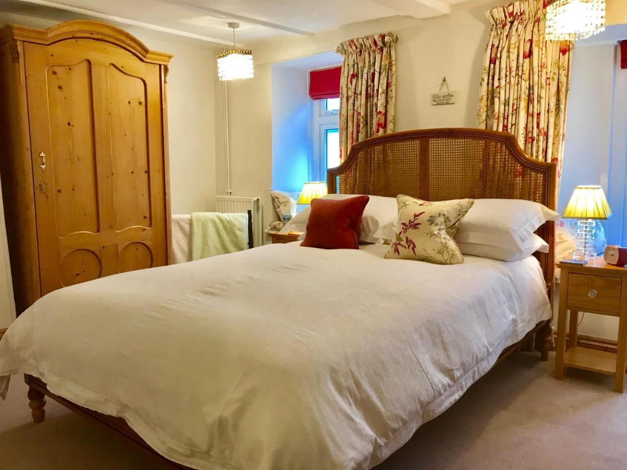 פדסטואו Cyntwell Guest Accommodation מראה חיצוני תמונה